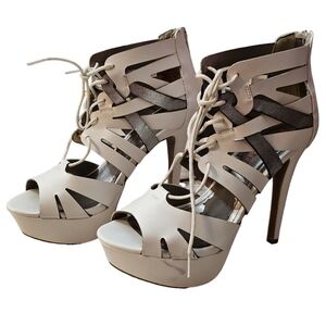Pink & Pepper Cut Out Lace Up White & Silver Open Toe Platform, Heel Size 7